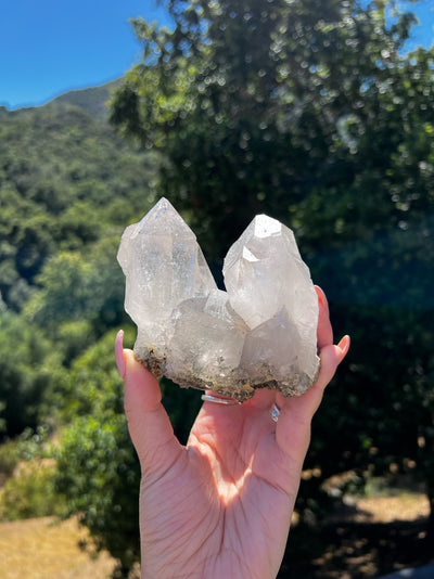 Chlorite Included Himalayan Cluster