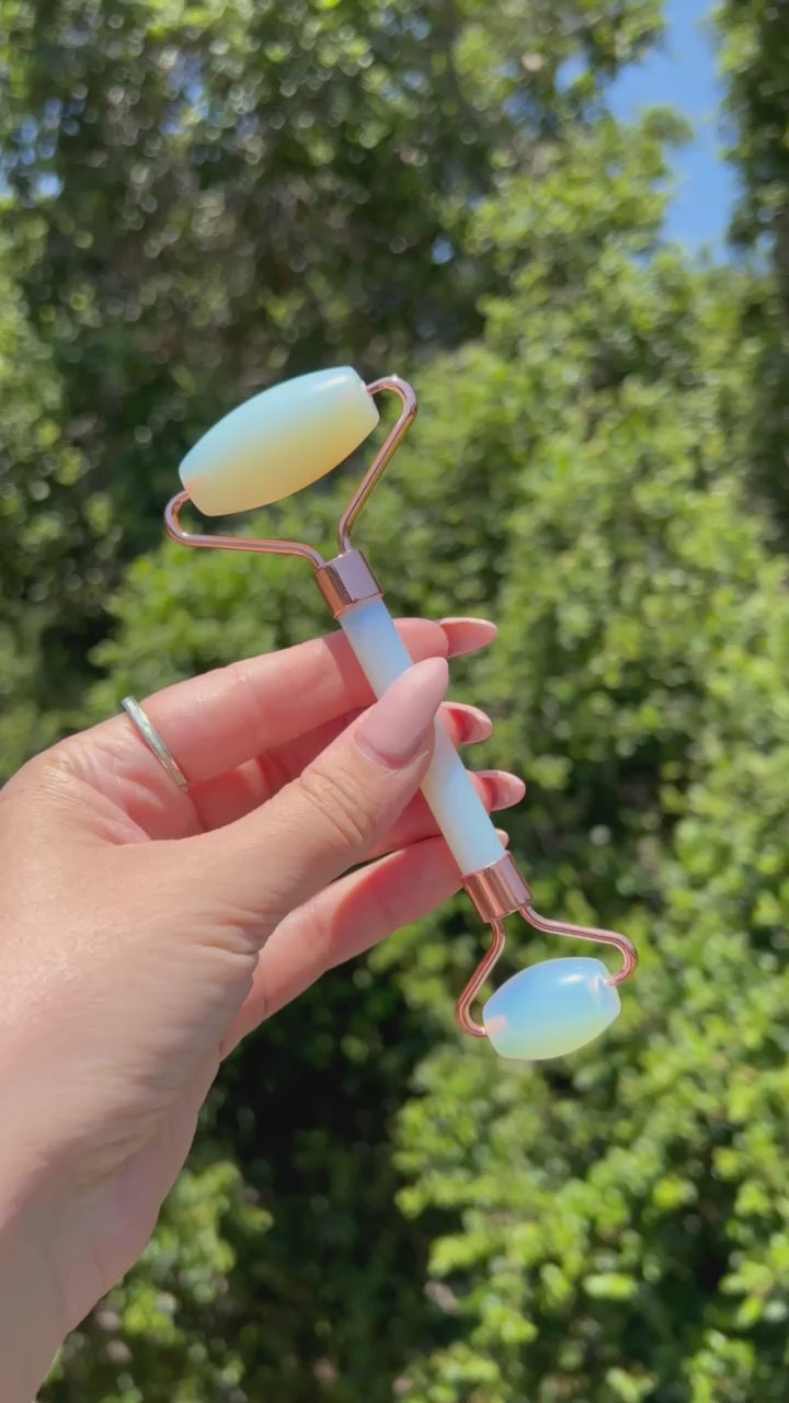 Opalite Face Roller